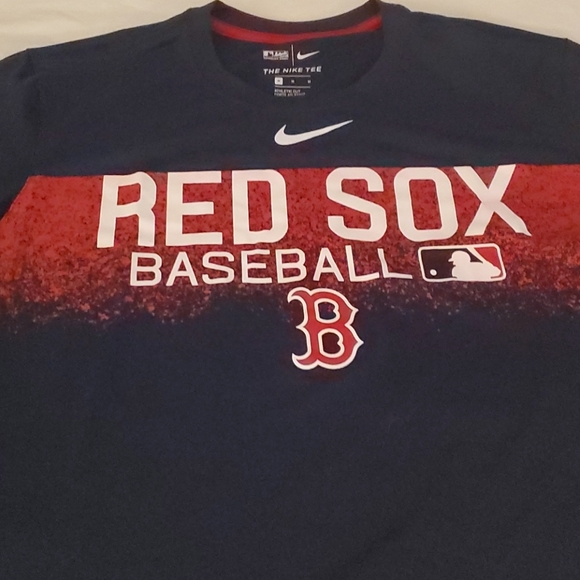 Nike. RED SOX T. DRI - FIT - Picture 5 of 5